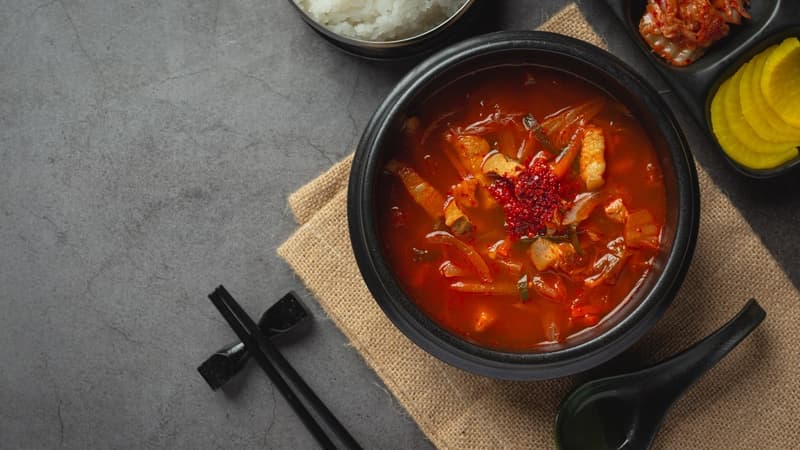 김치찌개 재료 준비 사진